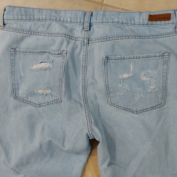 Just USA Women's Light Blue Distressed Boyfriend Jeans - Picture 9 of 10